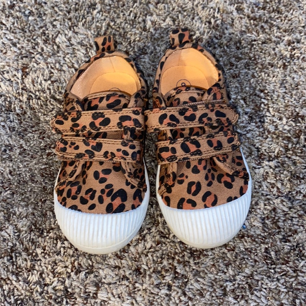 Cat & Jack cheetah print kids shoes!